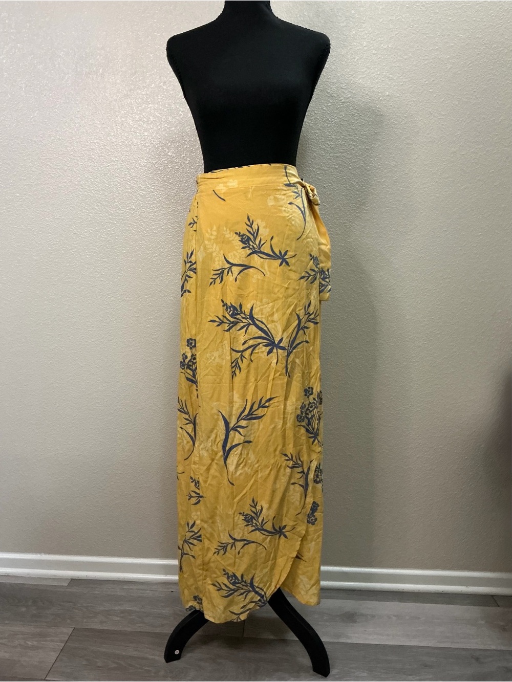 h.i.p. Yellow and Navy Floral Wrap Skirt